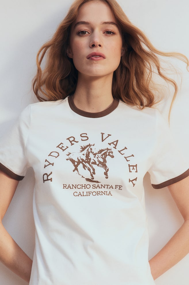 Футболка с принтом H&M, мультиколор
Футболка с принтом H&M, мультиколор