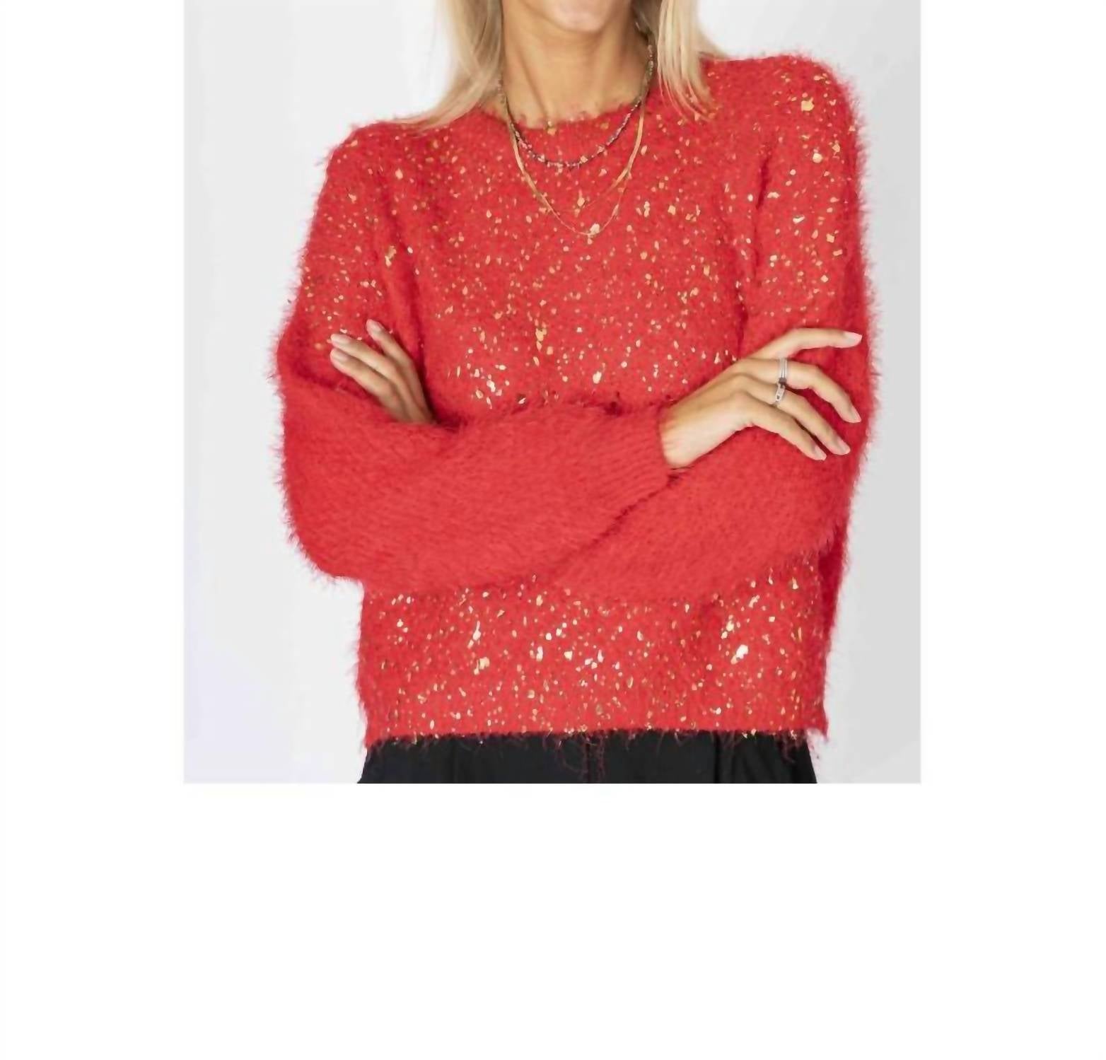 Пушистый свитер красного цвета Look Mode USA 
Пушистый свитер красного цвета Look Mode USA