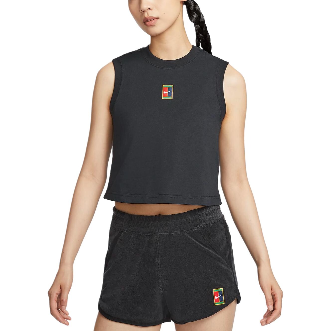 Женский спортивный жилет Nike
Женский спортивный жилет Nike