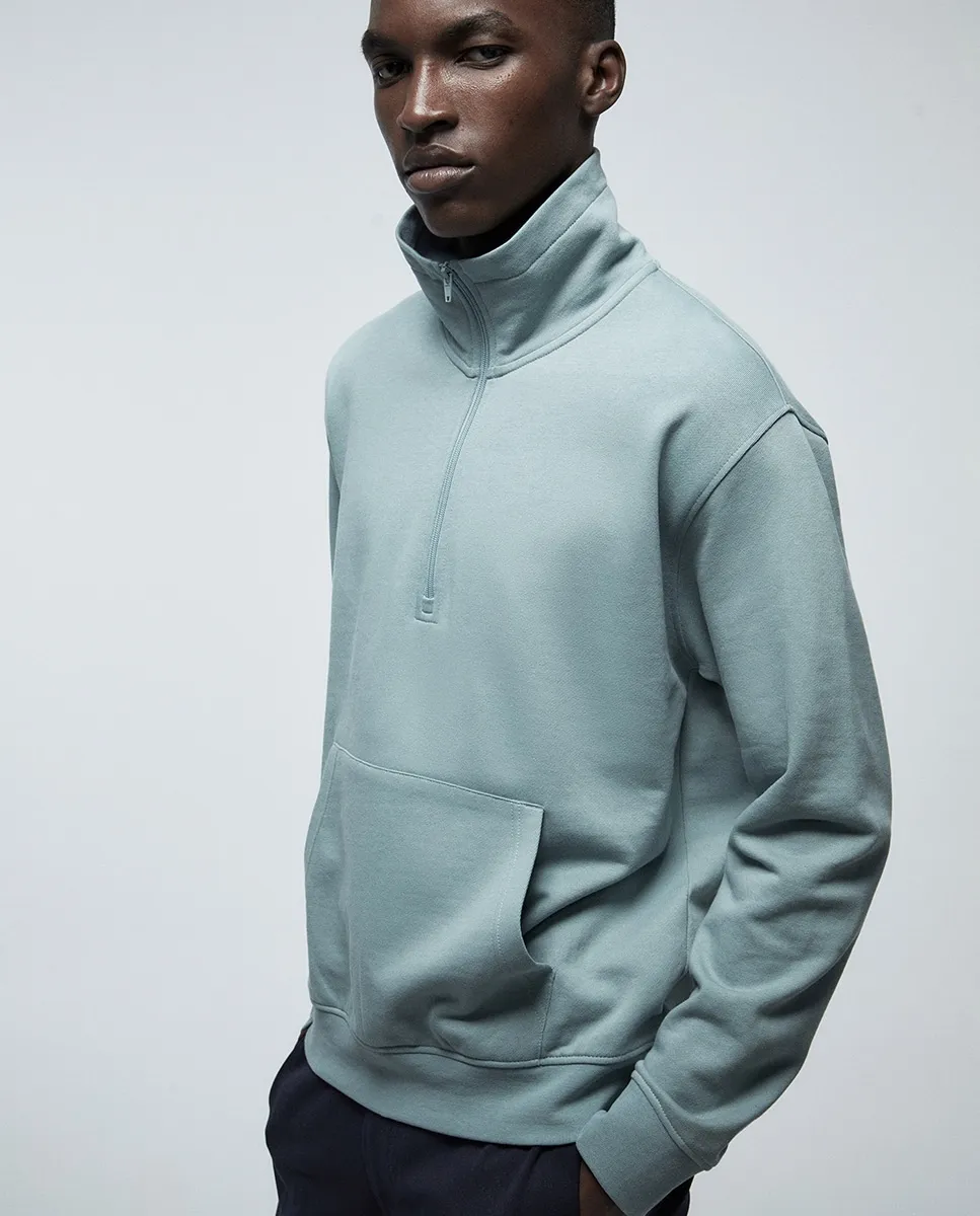 Свитшот с высоким воротником Sfera, зеленый
Свитшот с высоким воротником Sfera, зеленый