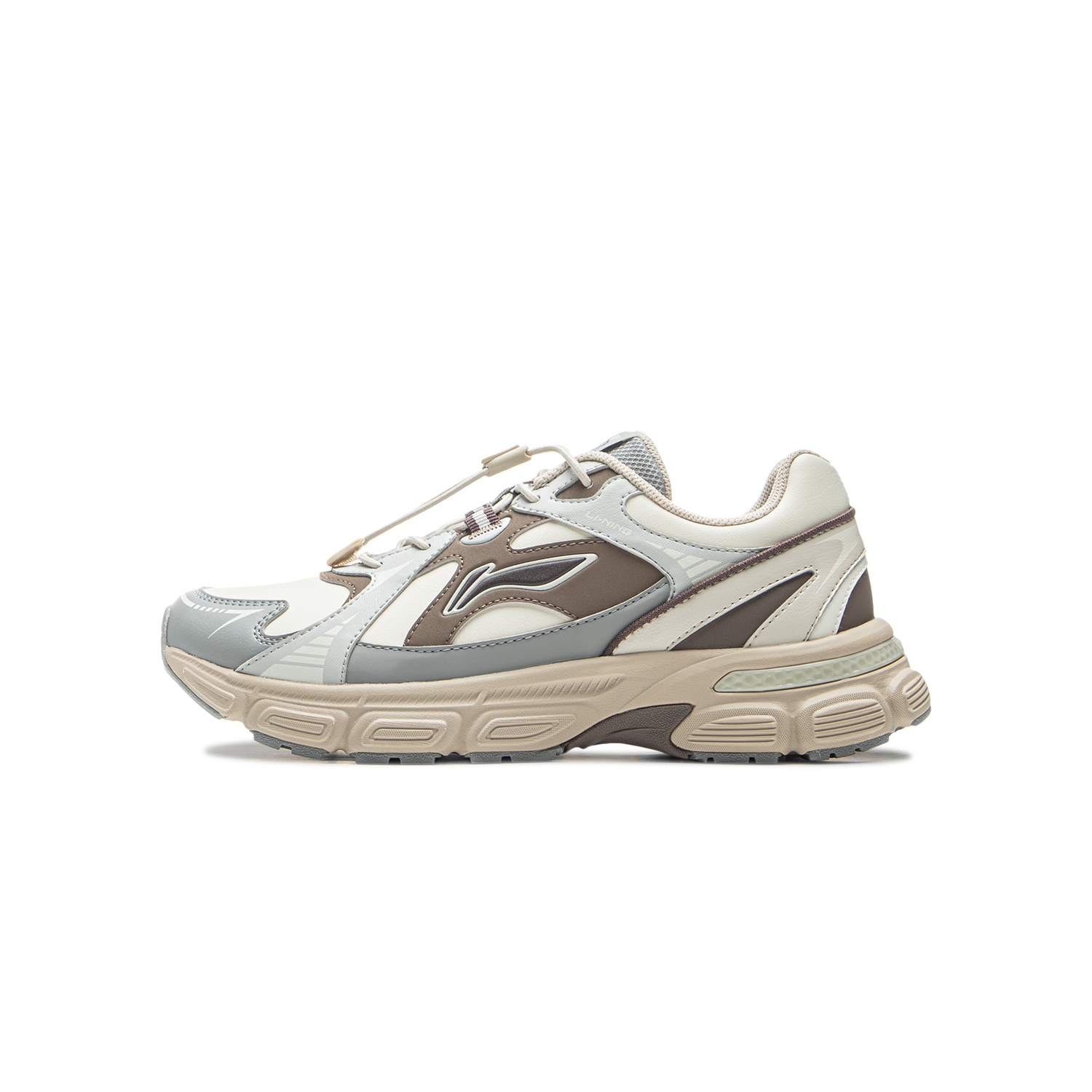 LINING YOUNG Детские кроссовки с низким верхом, амортизирующими, износостойкими и противоскользящими свойствами, коричневые.
LINING YOUNG Детские кроссовки с низким верхом, амортизирующими, износостойкими и противоскользящими свойствами, коричневые.