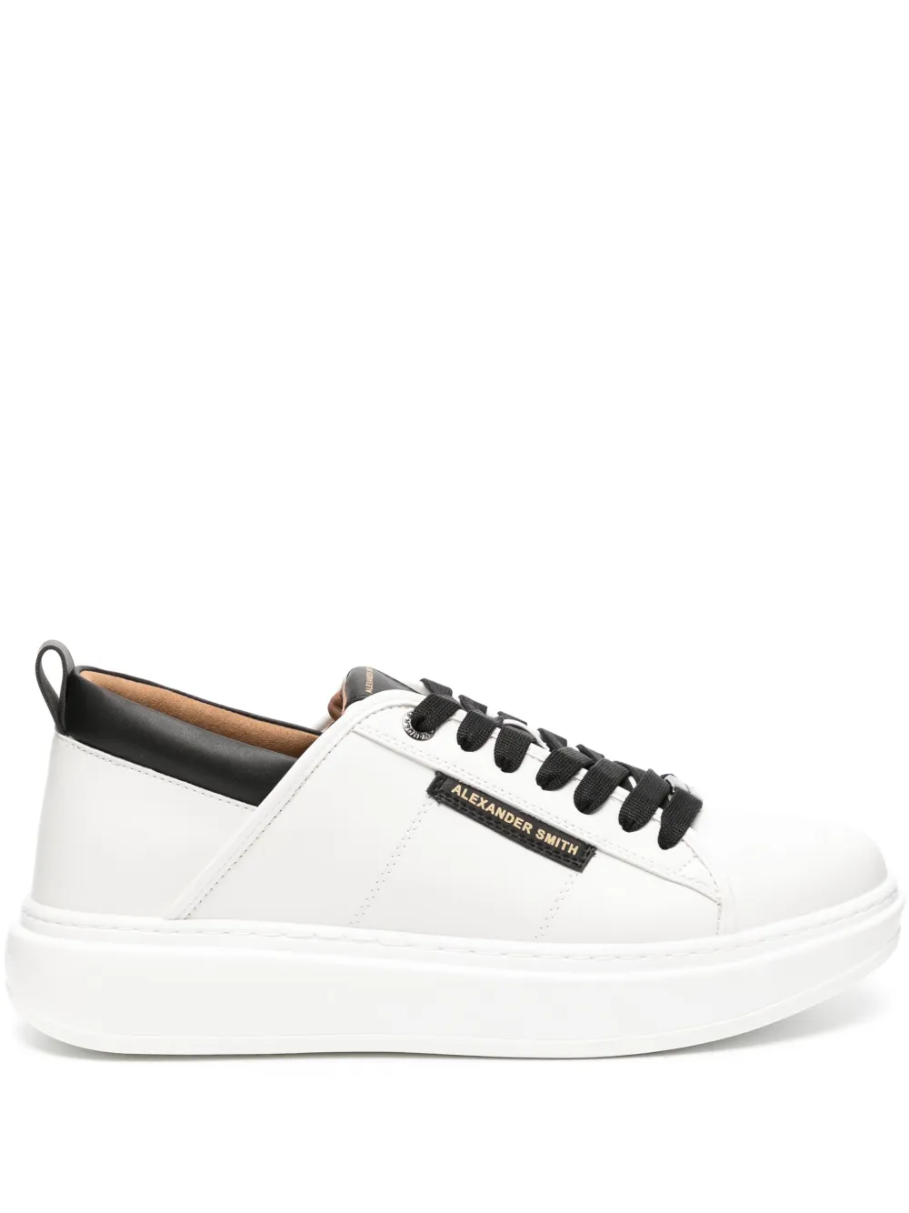 Кроссовки Eco-Wembley из коллаборации с Alexander Smith ACBC, белый
Кроссовки Eco-Wembley из коллаборации с Alexander Smith ACBC, белый