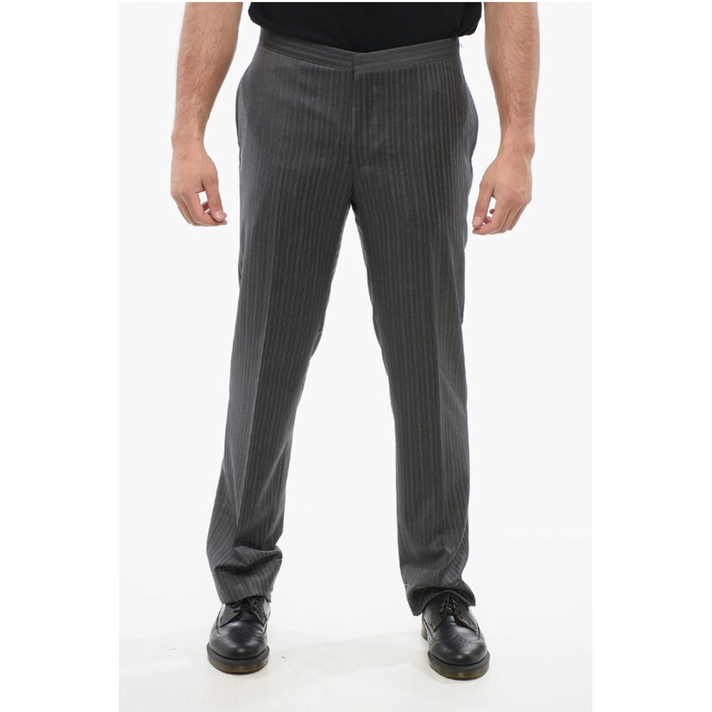 Классные шерстяные брюки с полосатым узором Corneliani, Gray
Классные шерстяные брюки с полосатым узором Corneliani, Gray