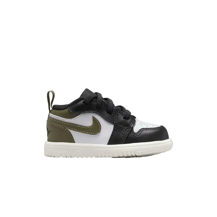 Кроссовки Air Jordan Air Jordan 1 Low ALT TD 'Black Toe Medium Olive', черный
Кроссовки Air Jordan Air Jordan 1 Low ALT TD 'Black Toe Medium Olive', черный