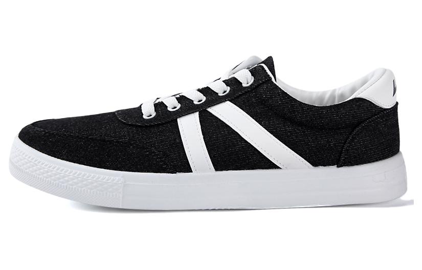 WARRIOR Низкие повседневные туфли мужские черные
WARRIOR Низкие повседневные туфли мужские черные