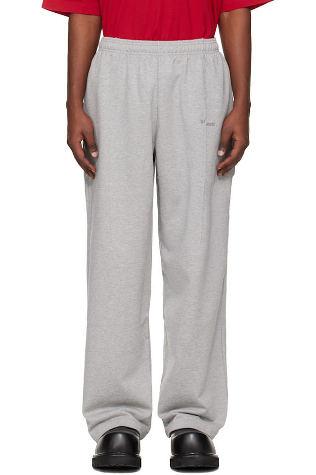 Vetements Серые спортивные штаны
Vetements Серые спортивные штаны