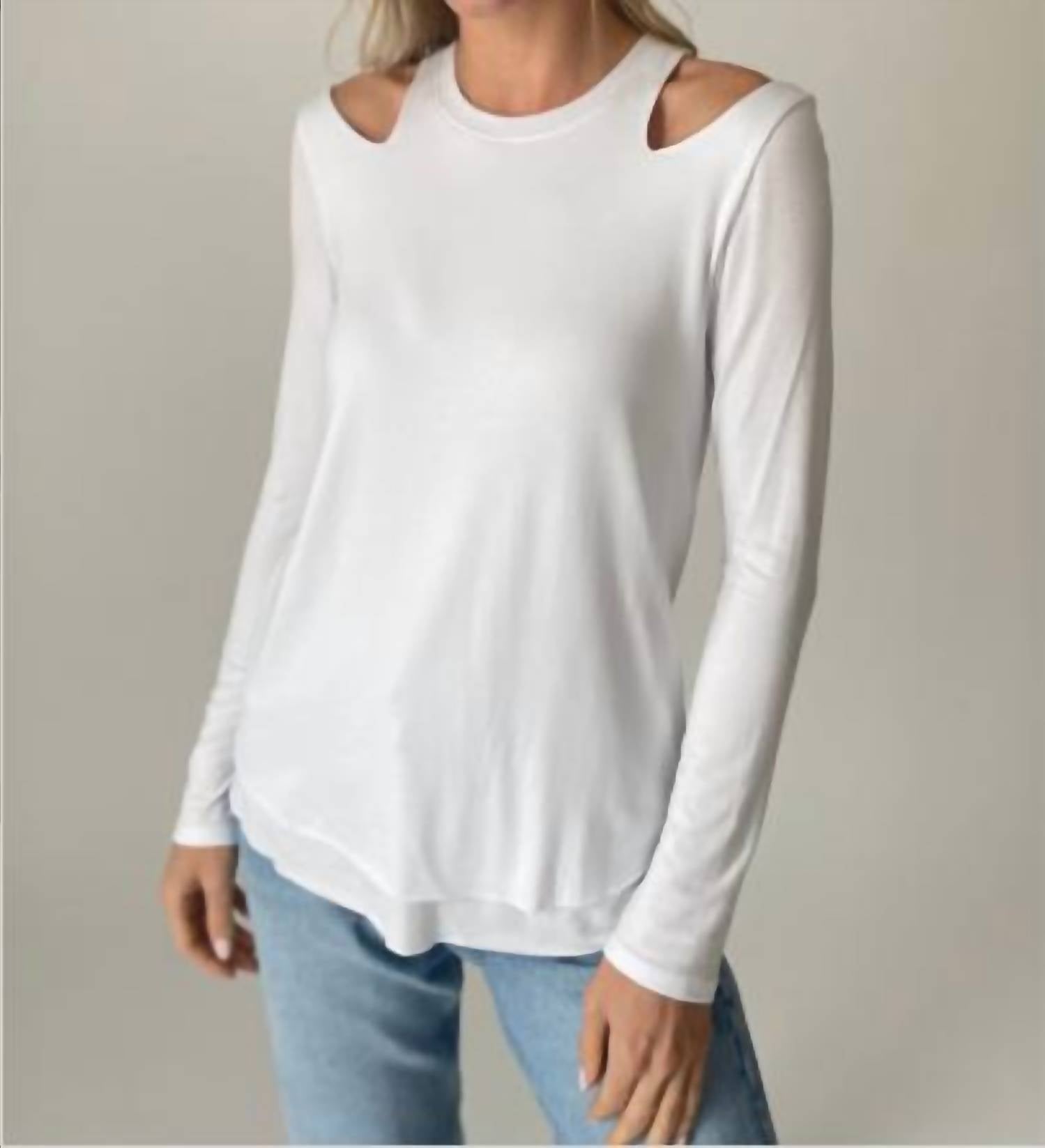 Блузка Willow белого цвета SIX/FIFTY
Блузка Willow белого цвета SIX/FIFTY