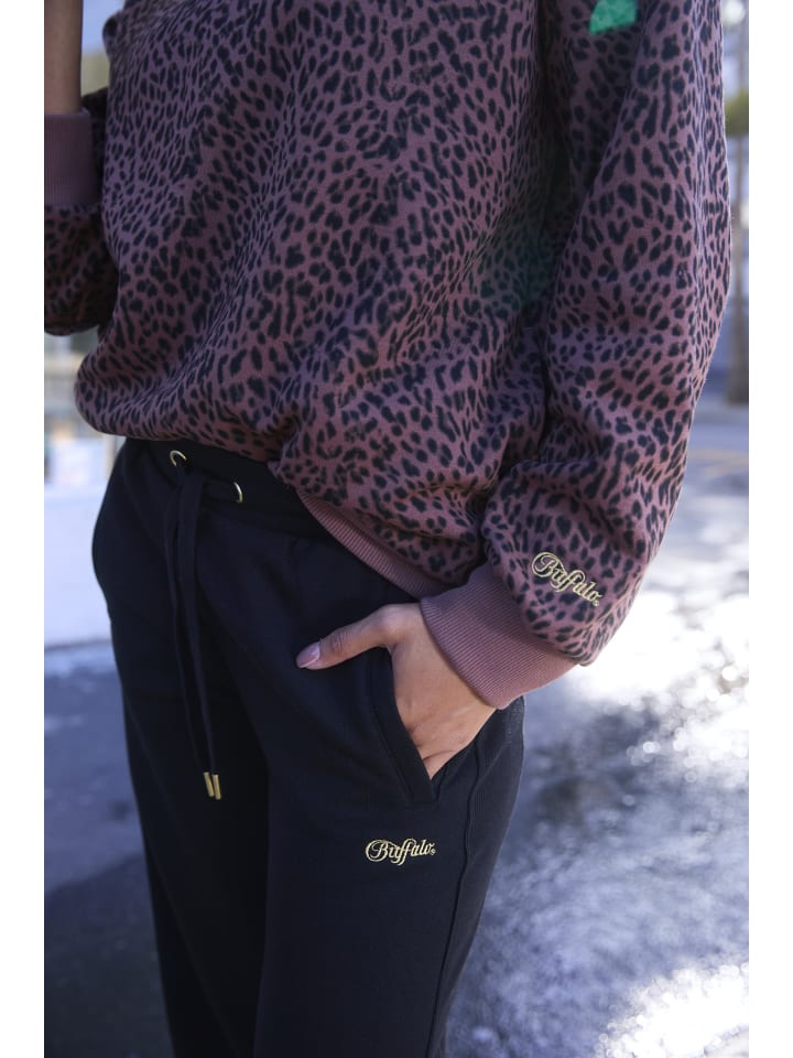 Черные спортивные штаны Buffalo
Черные спортивные штаны Buffalo