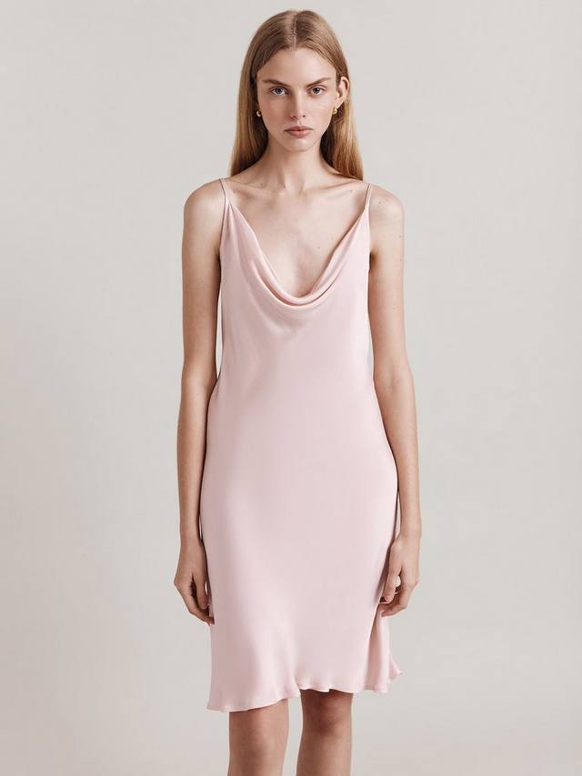 Атласное мини-платье-комбинация с капюшоном цвета орехового дерева Ghost, розовый
Атласное мини-платье-комбинация с капюшоном цвета орехового дерева Ghost, розовый