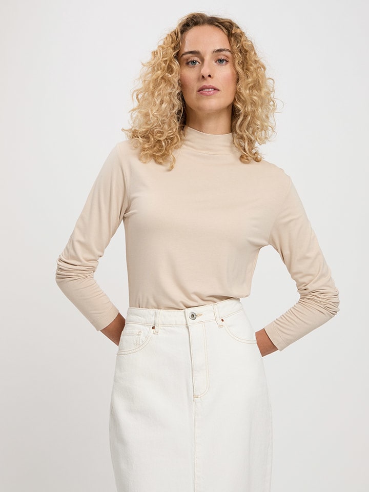 Cross Jeans Футболка с длинными рукавами кремового цвета
Cross Jeans Футболка с длинными рукавами кремового цвета