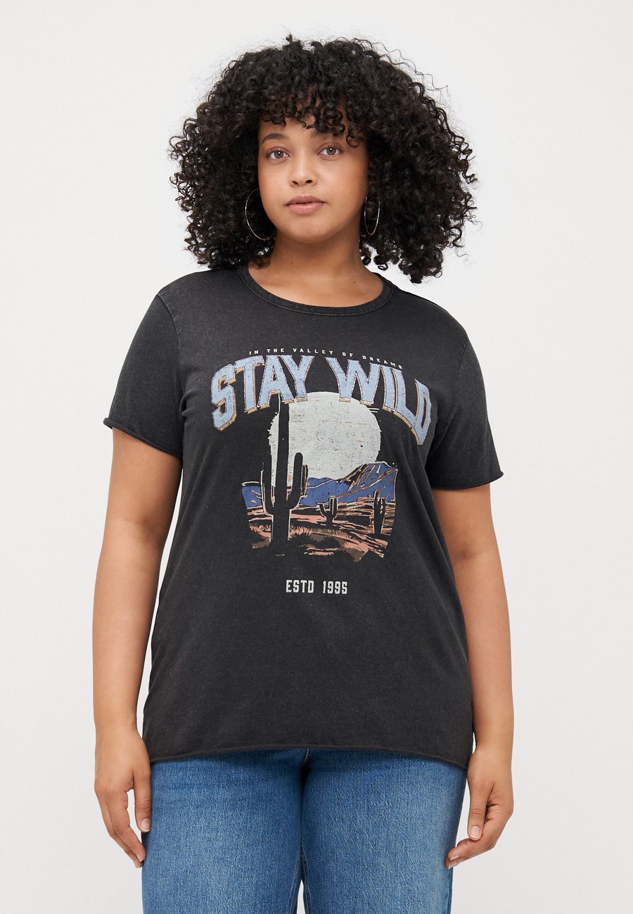 Футболка ONLY Carmakoma CARLUCY LIFE REG JRS NOOS, Black, Черный, Футболка ONLY Carmakoma CARLUCY LIFE REG JRS NOOS, Black
Футболка ONLY Carmakoma CARLUCY LIFE REG JRS NOOS, Black, Черный, Футболка ONLY Carmakoma CARLUCY LIFE REG JRS NOOS, Black