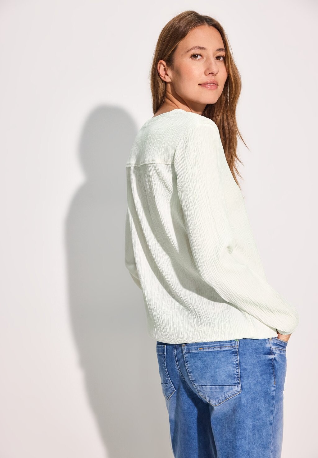 Блуза STRUKTUR Cecil, кремовый
Блуза STRUKTUR Cecil, кремовый