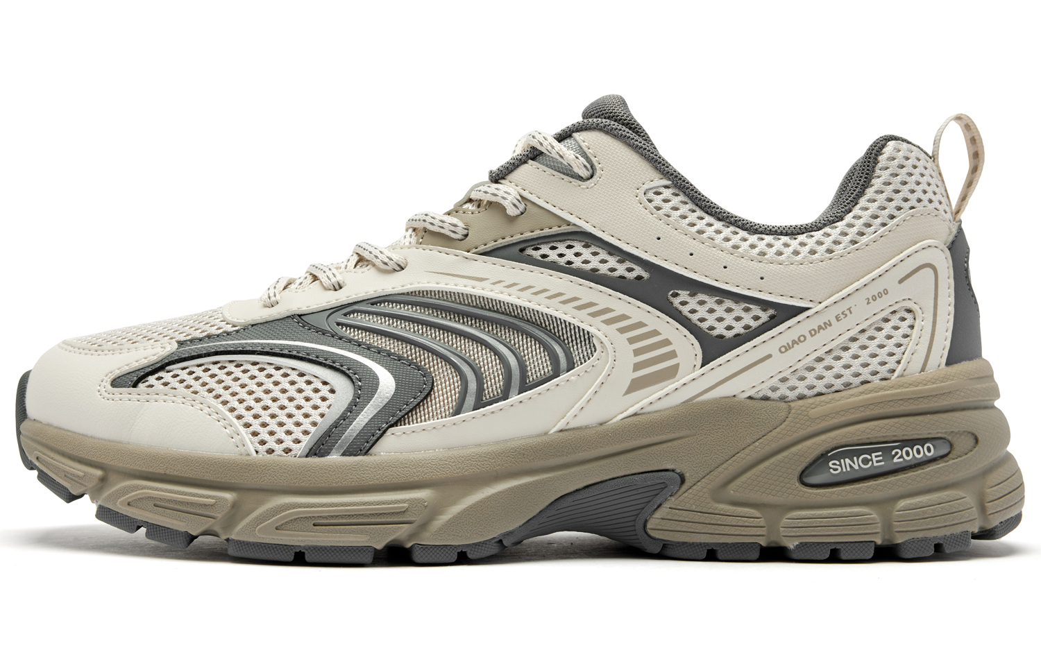 QIAODAN Мужские повседневные низкие кроссовки Kaiyuan 2.0SE с противоскользящей, износостойкой и дышащей подошвой, серо-бежевого цвета
QIAODAN Мужские повседневные низкие кроссовки Kaiyuan 2.0SE с противоскользящей, износостойкой и дышащей подошвой, серо-бежевого цвета