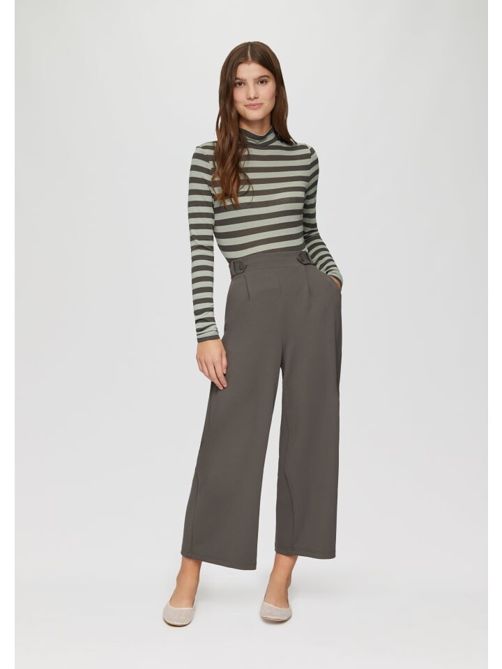 Футболка QS langarm, цвет grün-olive
Футболка QS langarm, цвет grün-olive