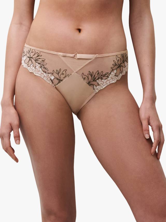 Спортивные трусики бразильяно Spice Chantelle, Natural/Black
Спортивные трусики бразильяно Spice Chantelle, Natural/Black