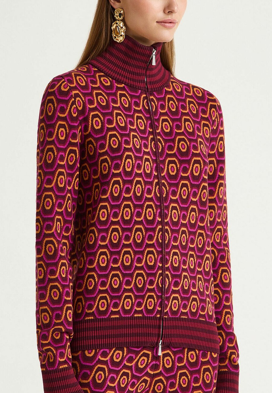 Кардиган Maliparmi Cardigan, Dark Brown
Кардиган Maliparmi Cardigan, Dark Brown
