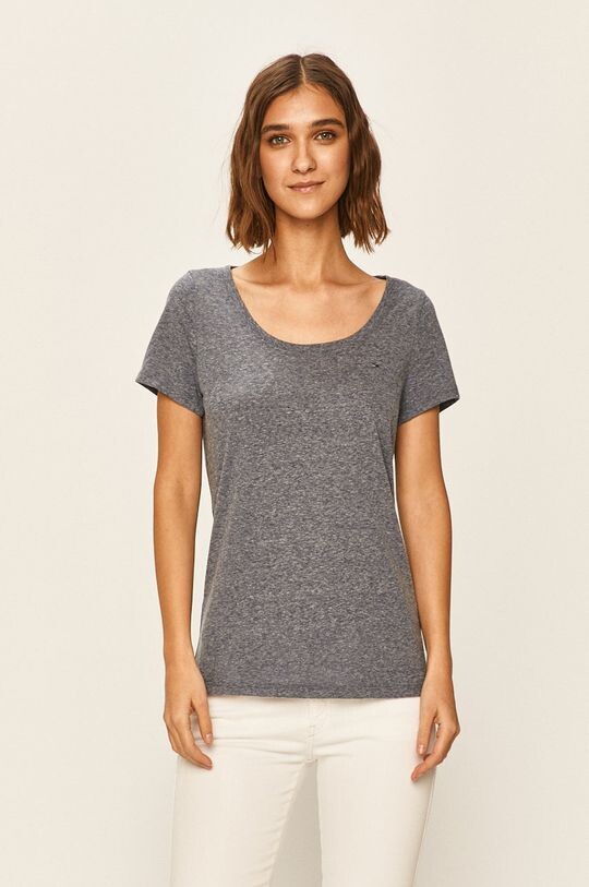 Футболки Tommy Jeans, синий
Футболки Tommy Jeans, синий