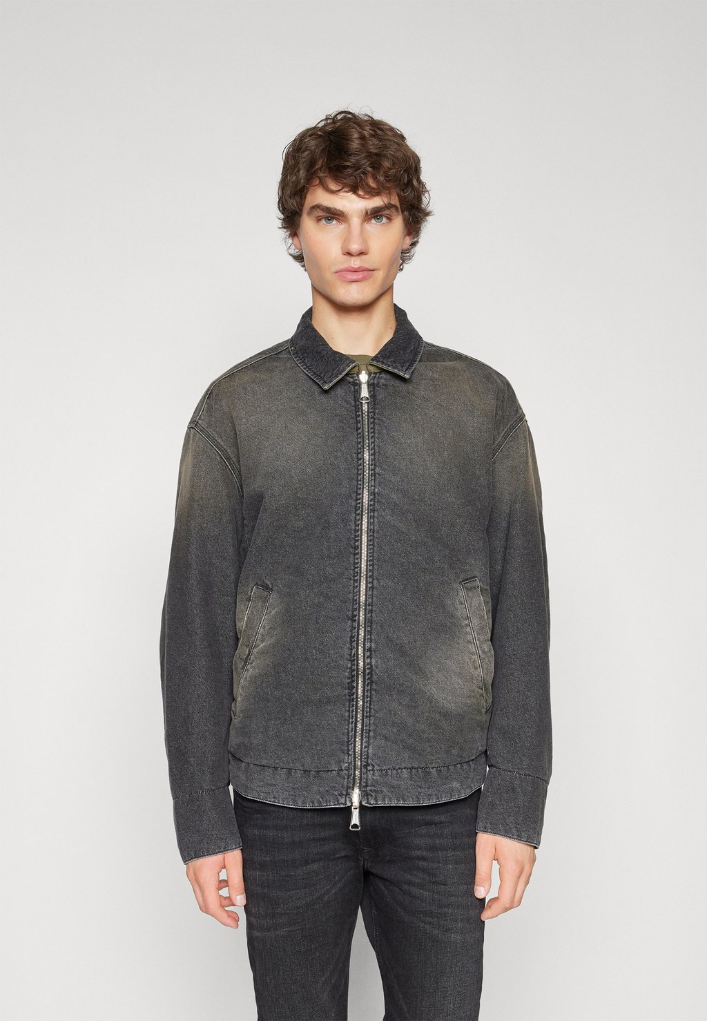 Джинсовая куртка Diesel, деним, Серый, Джинсовая куртка Diesel, деним
Джинсовая куртка Diesel, деним, Серый, Джинсовая куртка Diesel, деним