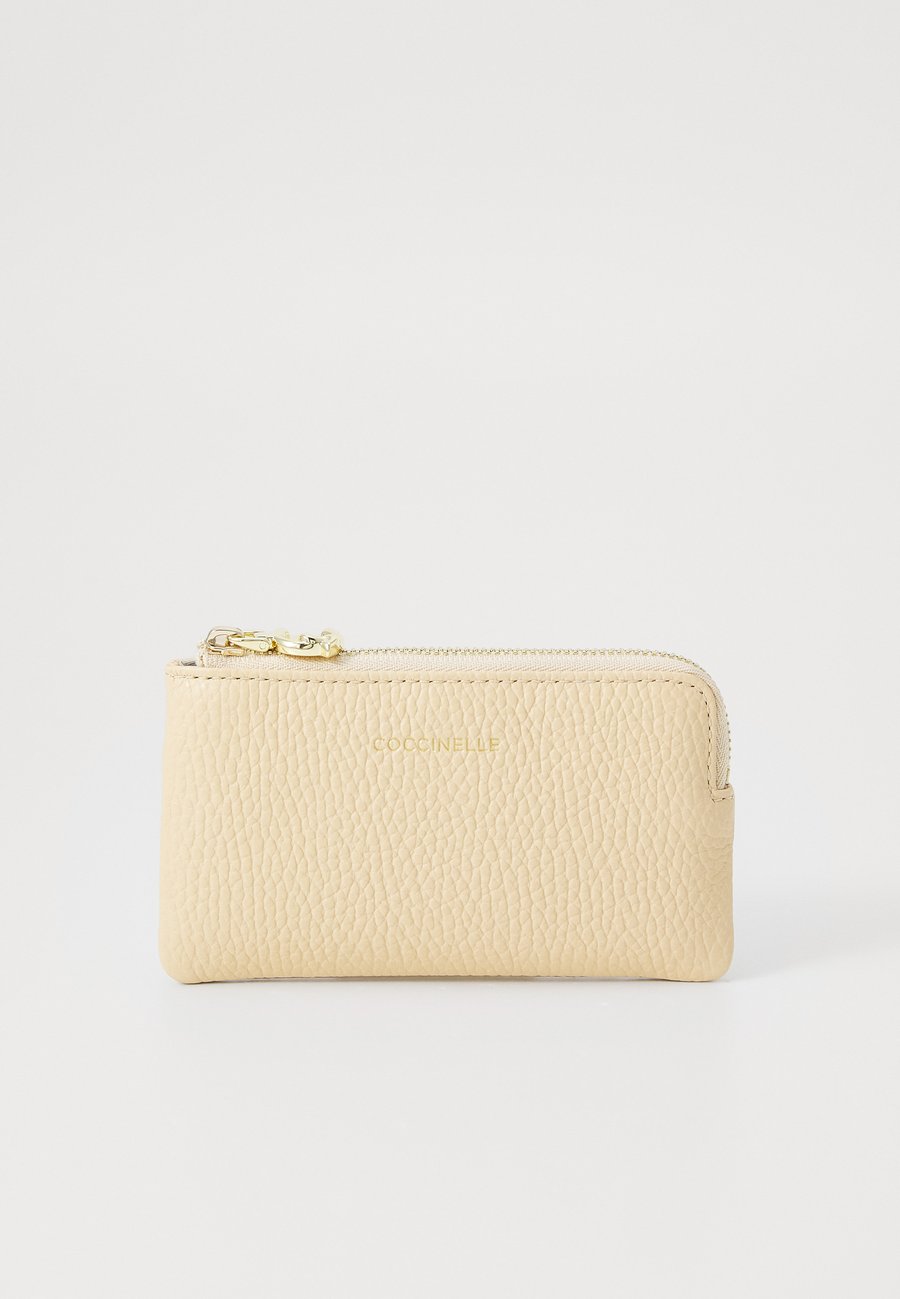 Кошелек Coccinelle Wallet, Betulla/Beige
Кошелек Coccinelle Wallet, Betulla/Beige