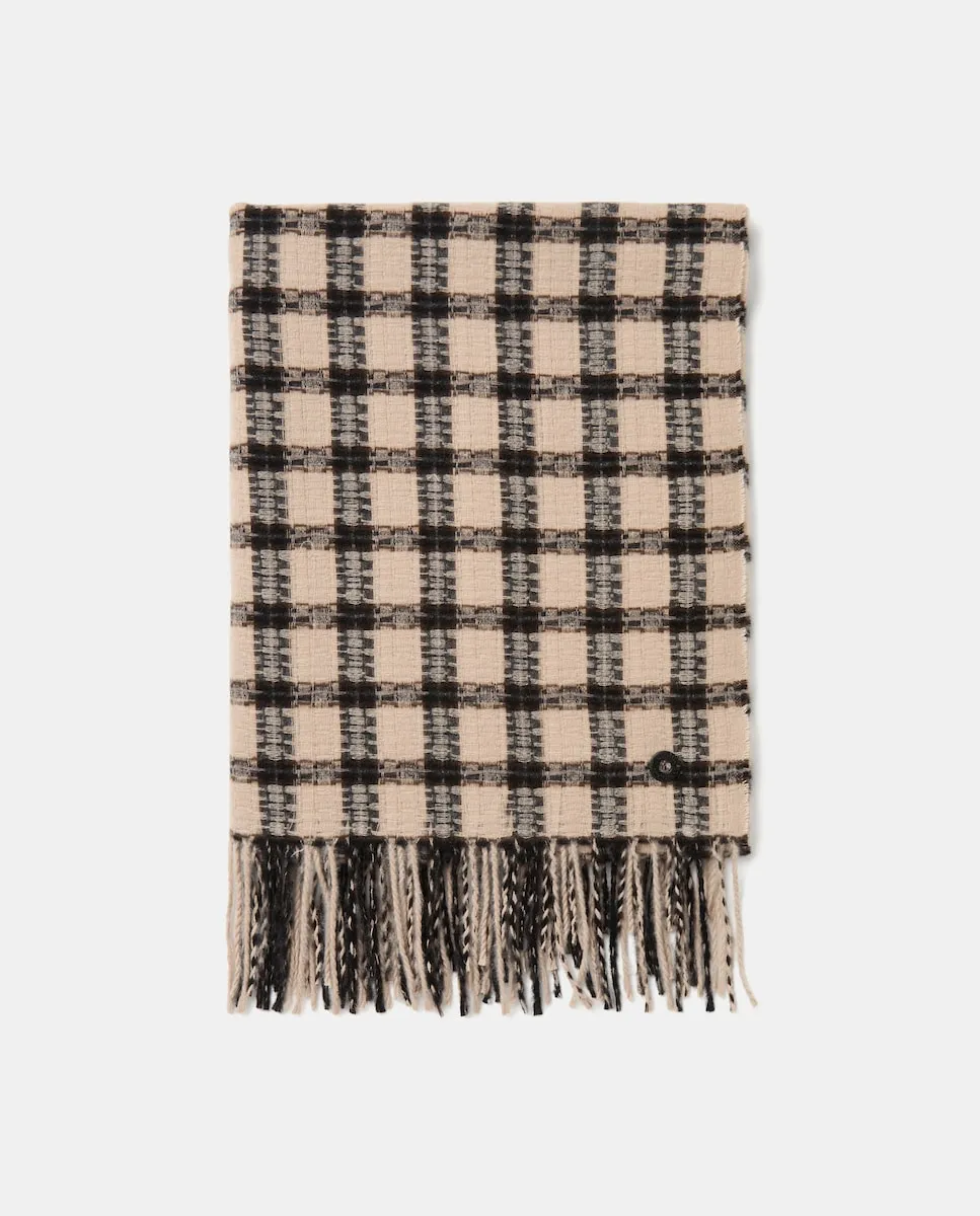 Разноцветный клетчатый шарф Jo & Mr. Joe
Разноцветный клетчатый шарф Jo & Mr. Joe