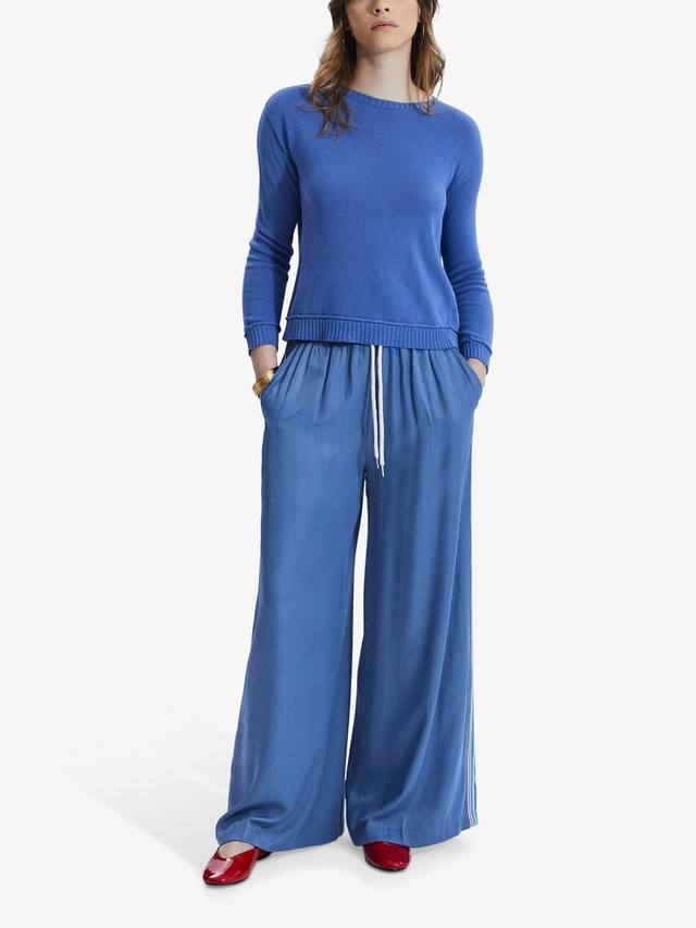 Вязаный джемпер с овальным вырезом и кантом по краю James Lakeland, цвет Denim
Вязаный джемпер с овальным вырезом и кантом по краю James Lakeland, цвет Denim