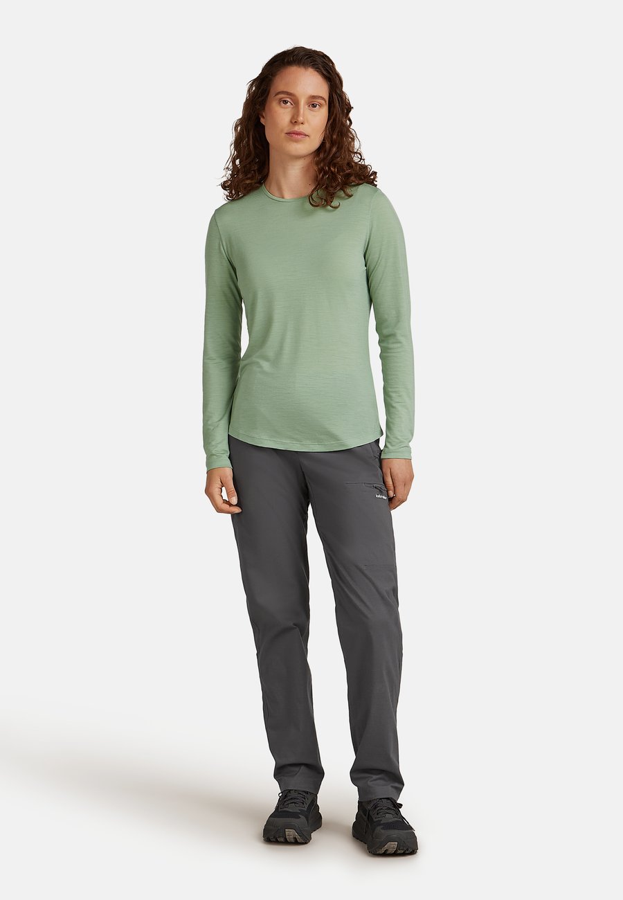 Топ icebreaker LIGHT WEIGHT COOL-LITE SPHERE, Seaglass/Green
Топ icebreaker LIGHT WEIGHT COOL-LITE SPHERE, Seaglass/Green