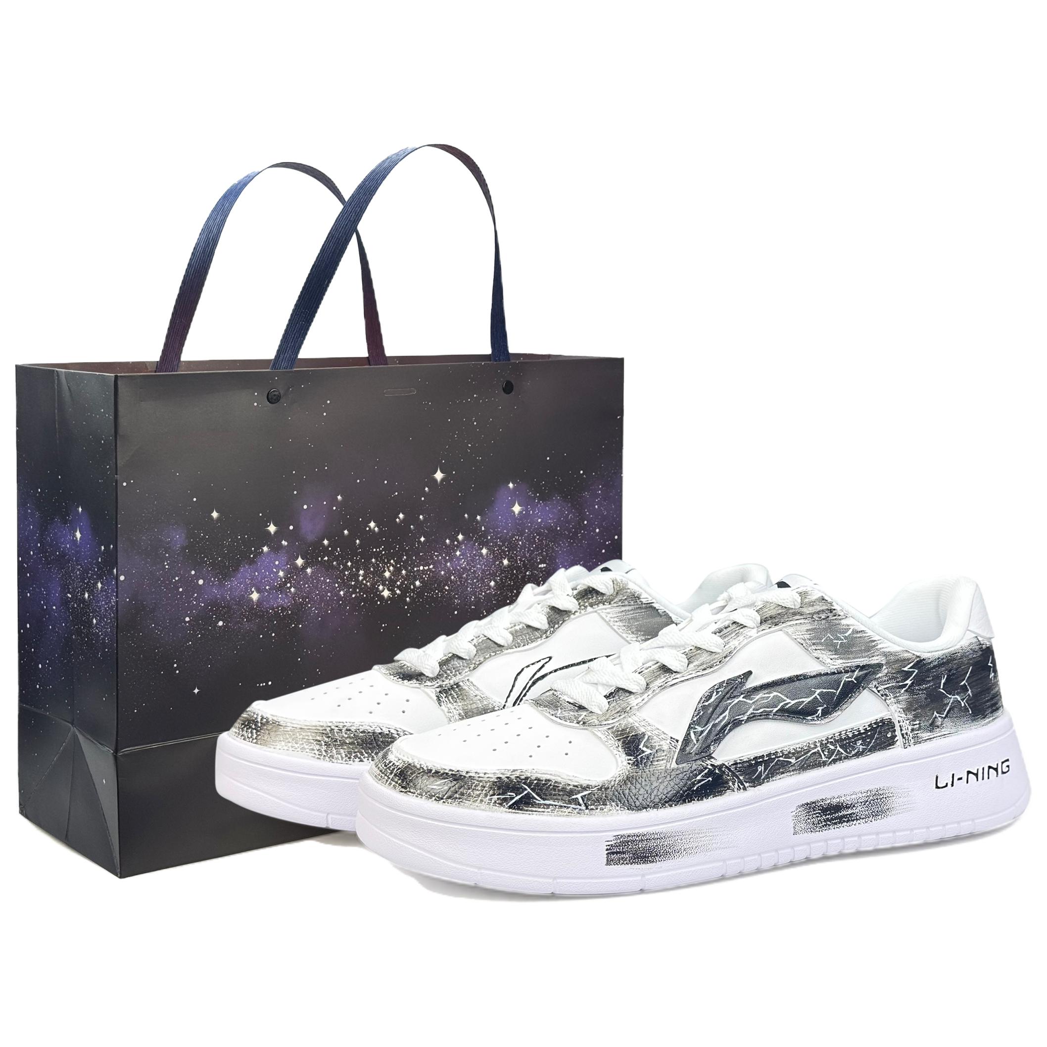 LINING Понтонные лодки, износостойкие и легкие низкие кроссовки, мужские, черные, белые
LINING Понтонные лодки, износостойкие и легкие низкие кроссовки, мужские, черные, белые