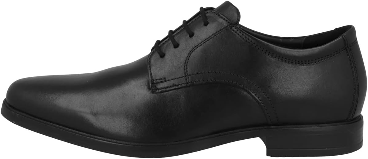 Ботинки Clarks Men's Wallabee Shoe, черный
Ботинки Clarks Men's Wallabee Shoe, черный