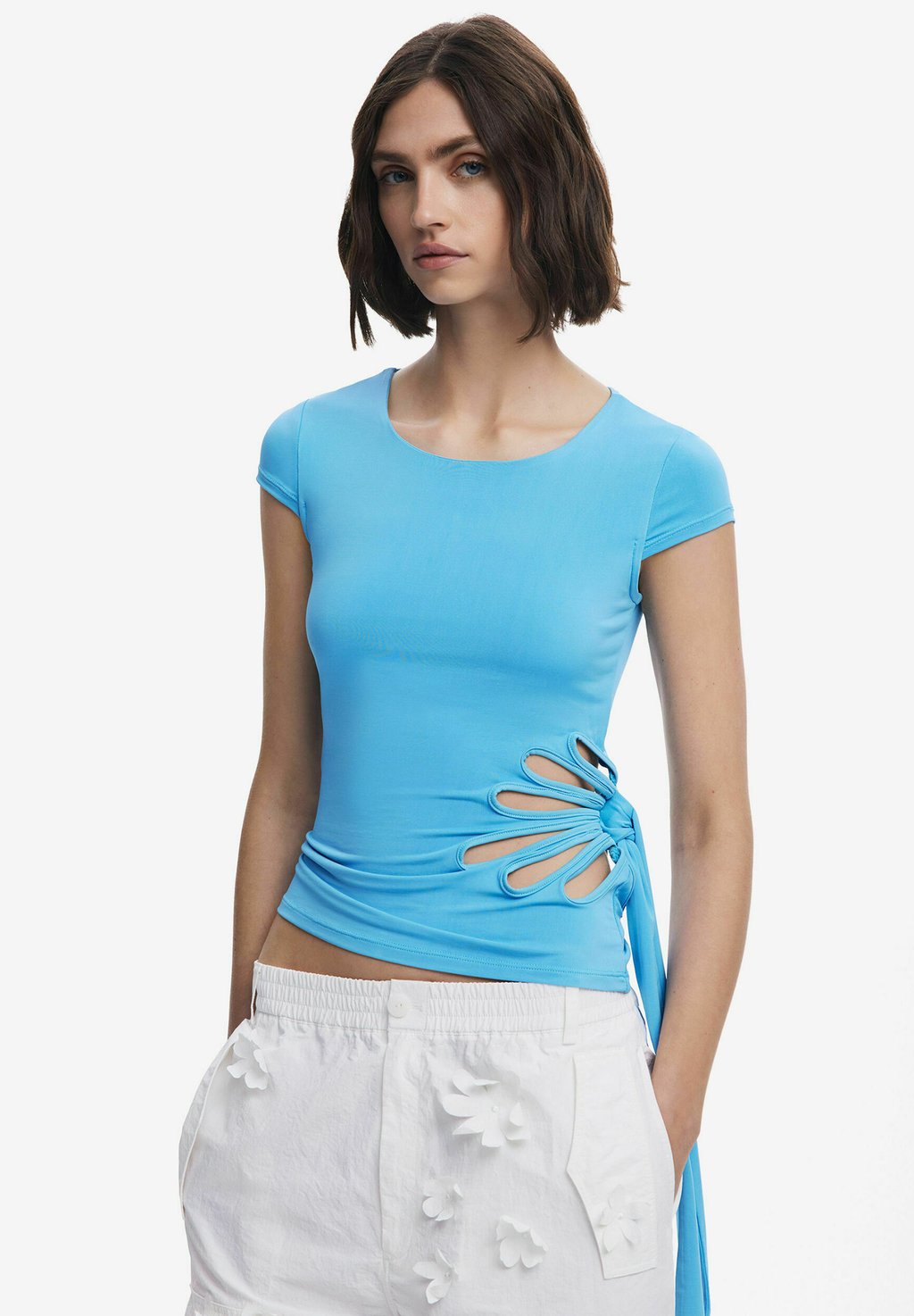 Футболка с принтом TYLER MCGILLIVARY PERFORATED Desigual, синий
Футболка с принтом TYLER MCGILLIVARY PERFORATED Desigual, синий