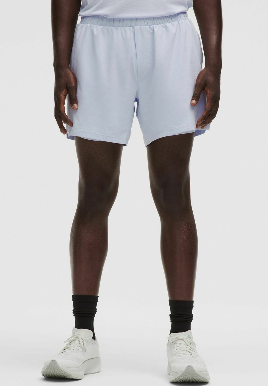 Спортивные шорты lululemon Mile Maker Ripstop Lined 15cm, Serene Blue/Blue
Спортивные шорты lululemon Mile Maker Ripstop Lined 15cm, Serene Blue/Blue
