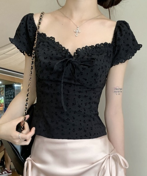 Gossip!ロサンゼルス Футболка с коротким рукавом, ретро, с цветочным кружевом и принтом Y2K Gossip Los Angeles, черная
Gossip!ロサンゼルス Футболка с коротким рукавом, ретро, с цветочным кружевом и принтом Y2K Gossip Los Angeles, черная