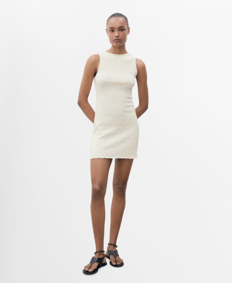Женское приталенное платье из фактурного трикотажа MANGO, Ecru
Женское приталенное платье из фактурного трикотажа MANGO, Ecru