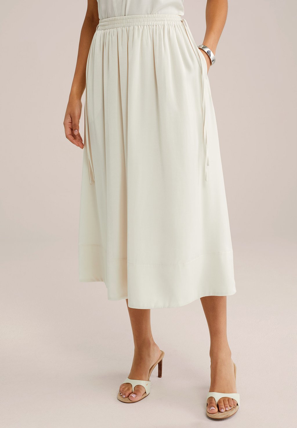 Юбка А-силуэта WE Fashion, бежевый
Юбка А-силуэта WE Fashion, бежевый