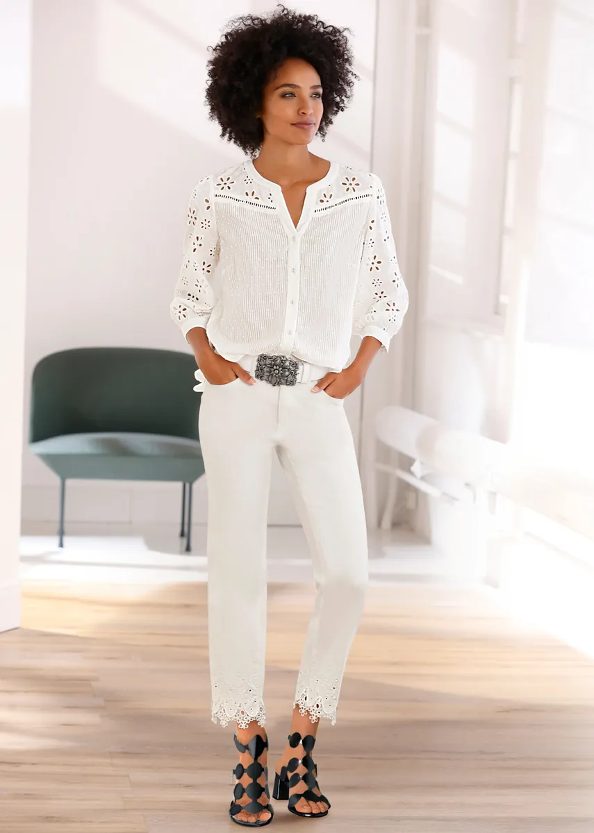 Кружевная блузка LINEA TESINI by Heine, кремовый
Кружевная блузка LINEA TESINI by Heine, кремовый