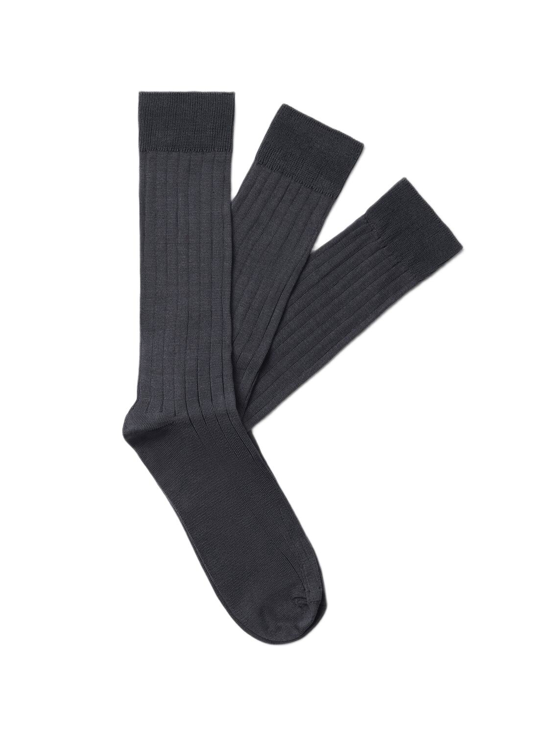 SELECTED Носки в сером цвете
SELECTED Носки в сером цвете