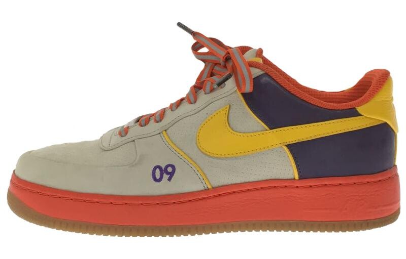 Кроссовки Nike Air Force 1 Supreme All Star '08 TZ NBA All-Star 2009, белый/фиолетовый/оранжевый
Кроссовки Nike Air Force 1 Supreme All Star '08 TZ NBA All-Star 2009, белый/фиолетовый/оранжевый