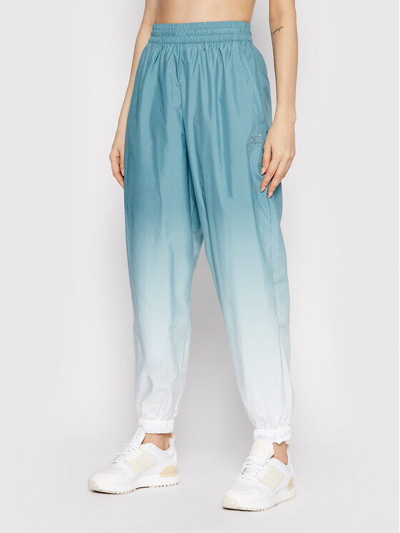 Спортивные брюки свободного кроя Adidas, зеленый
Спортивные брюки свободного кроя Adidas, зеленый