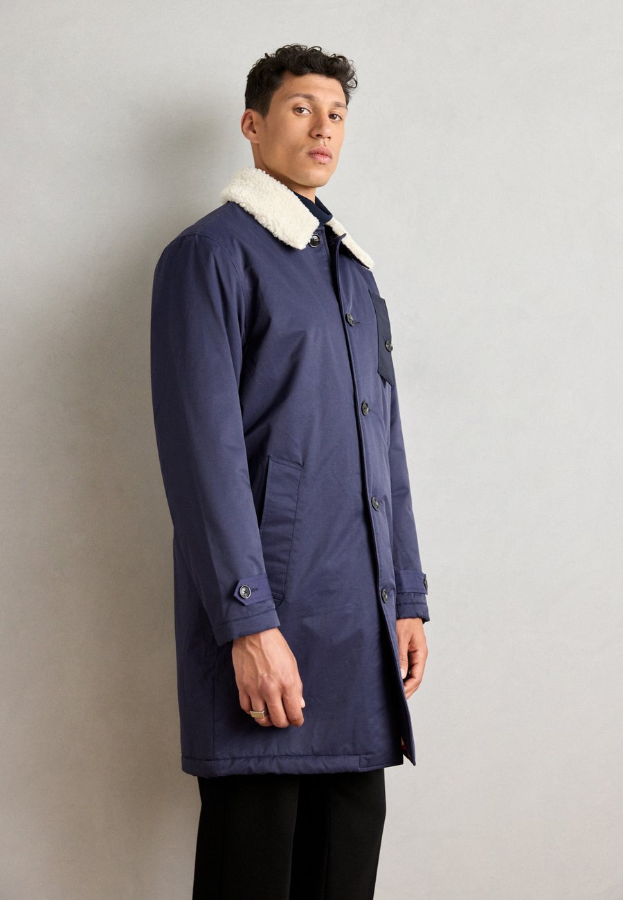 Пальто Scotch & Soda COAT, Peacoat/Dark Blue
Пальто Scotch & Soda COAT, Peacoat/Dark Blue