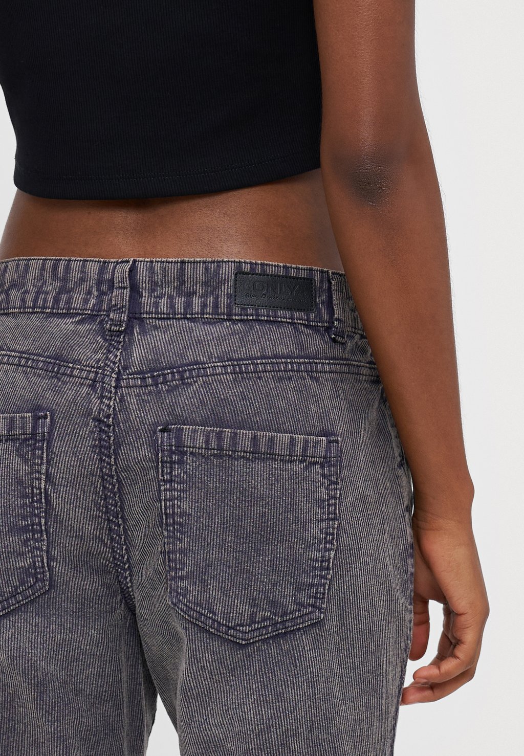 Брюки ONLMARY MOUNA ONLY Petite, черный
Брюки ONLMARY MOUNA ONLY Petite, черный