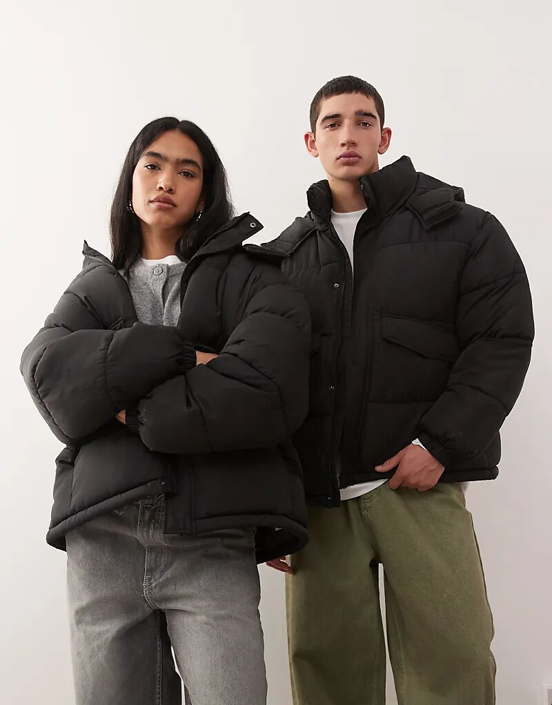 COLLUSION Унисекс-пуховик с капюшоном черного цвета
COLLUSION Унисекс-пуховик с капюшоном черного цвета