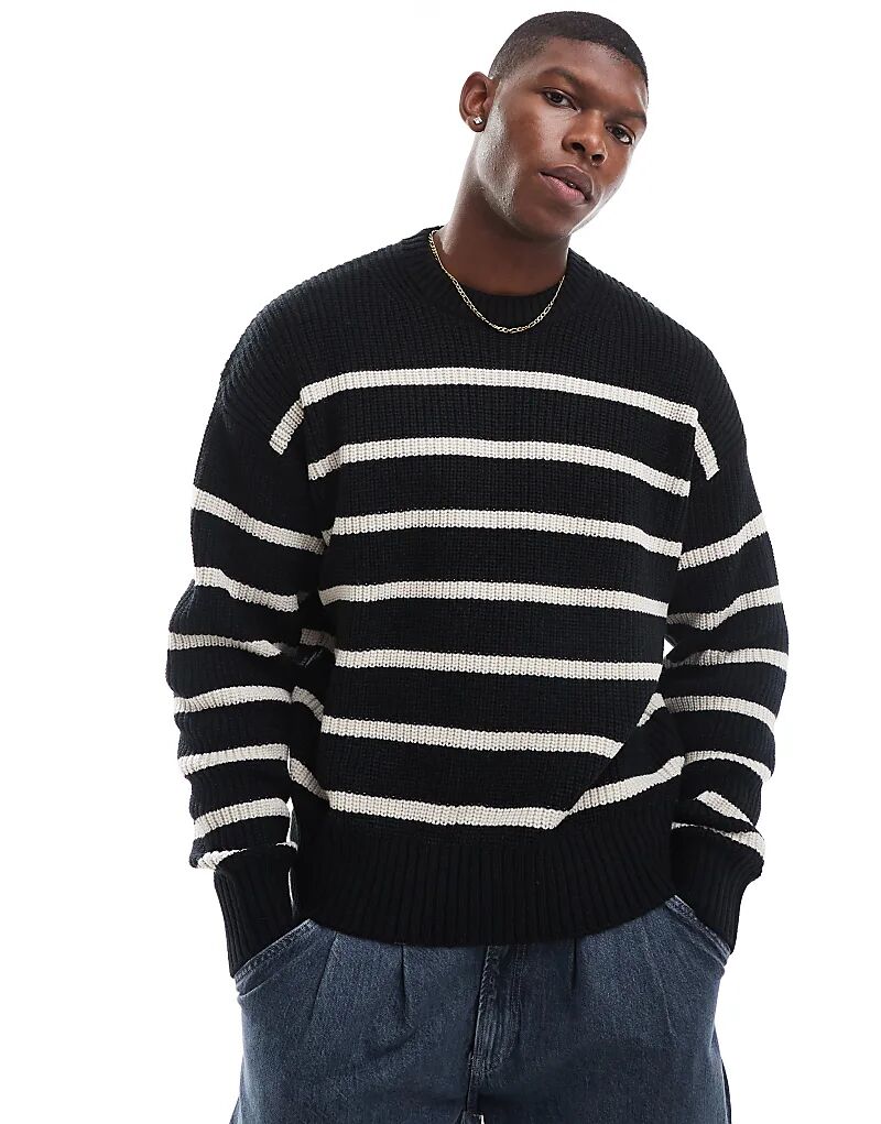 Полосатый вязаный джемпер черного цвета Bershka
Полосатый вязаный джемпер черного цвета Bershka