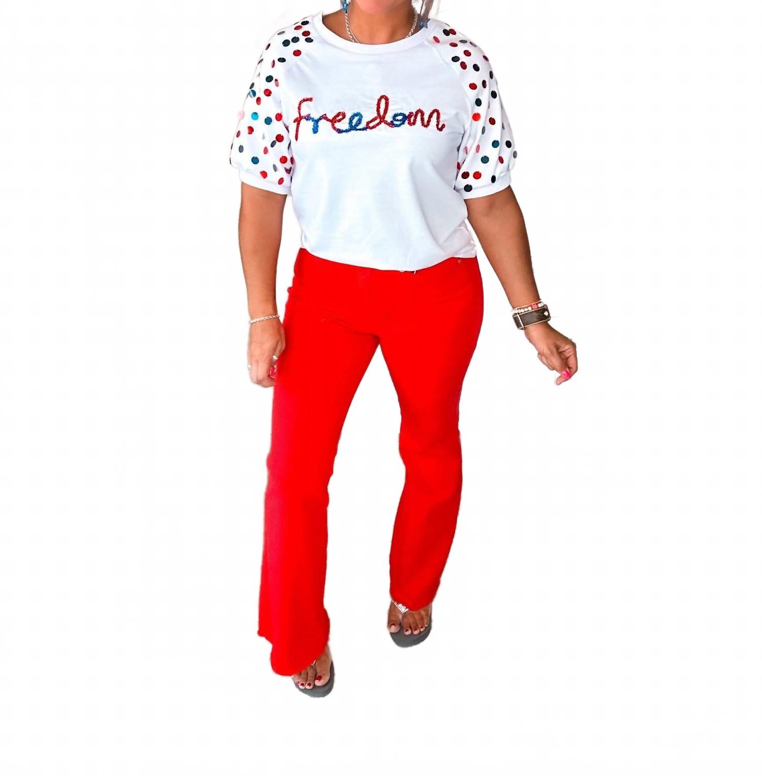 Женский топ с пайетками Let Freedom Ring и рукавами в белом цвете JadyK
Женский топ с пайетками Let Freedom Ring и рукавами в белом цвете JadyK