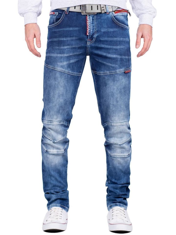 Джинсы синего цвета Cipo & Baxx
Джинсы синего цвета Cipo & Baxx