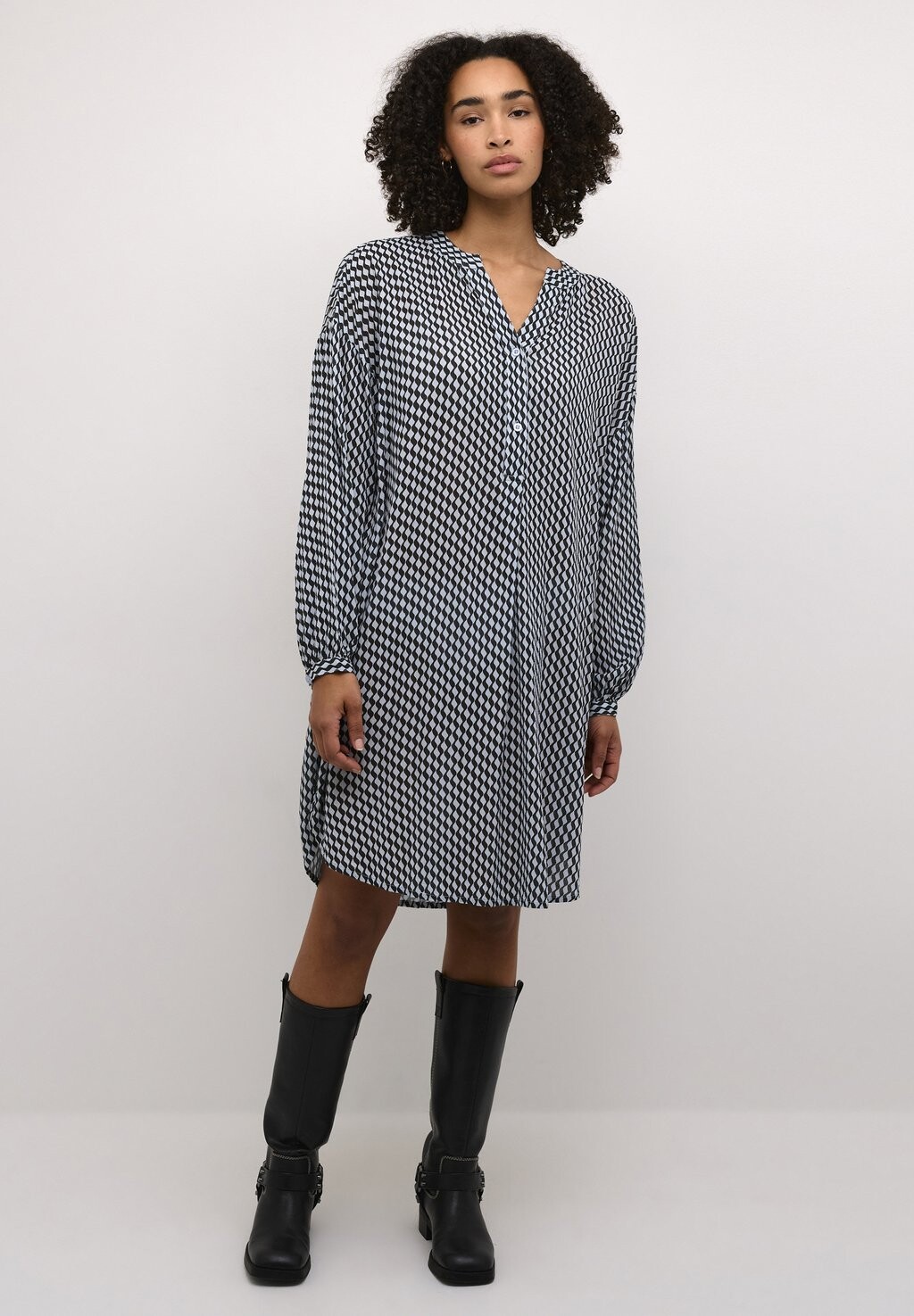 Дневное платье KARINA AMBER Kaffe, серый
Дневное платье KARINA AMBER Kaffe, серый