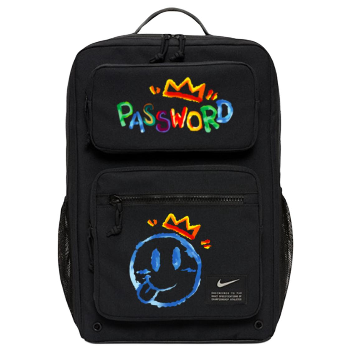 Nike Тканевый рюкзак унисекс Crown/Graffiti Bear, Crown
Nike Тканевый рюкзак унисекс Crown/Graffiti Bear, Crown