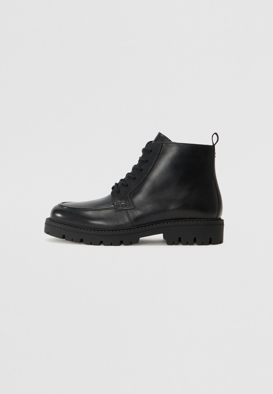 Ботинки Zign Lace-up ankle boots, Black
Ботинки Zign Lace-up ankle boots, Black