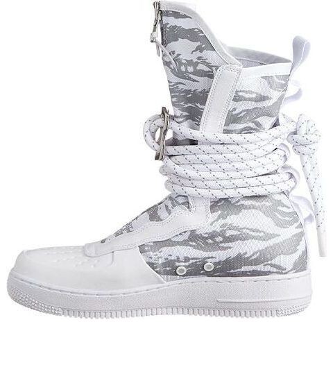 Кроссовки sf air force 1 высокие Nike, белый
Кроссовки sf air force 1 высокие Nike, белый