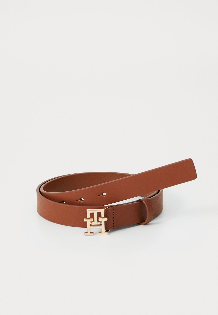 Ремень Tommy Hilfiger MODERN, Winter Cognac/Cognac
Ремень Tommy Hilfiger MODERN, Winter Cognac/Cognac