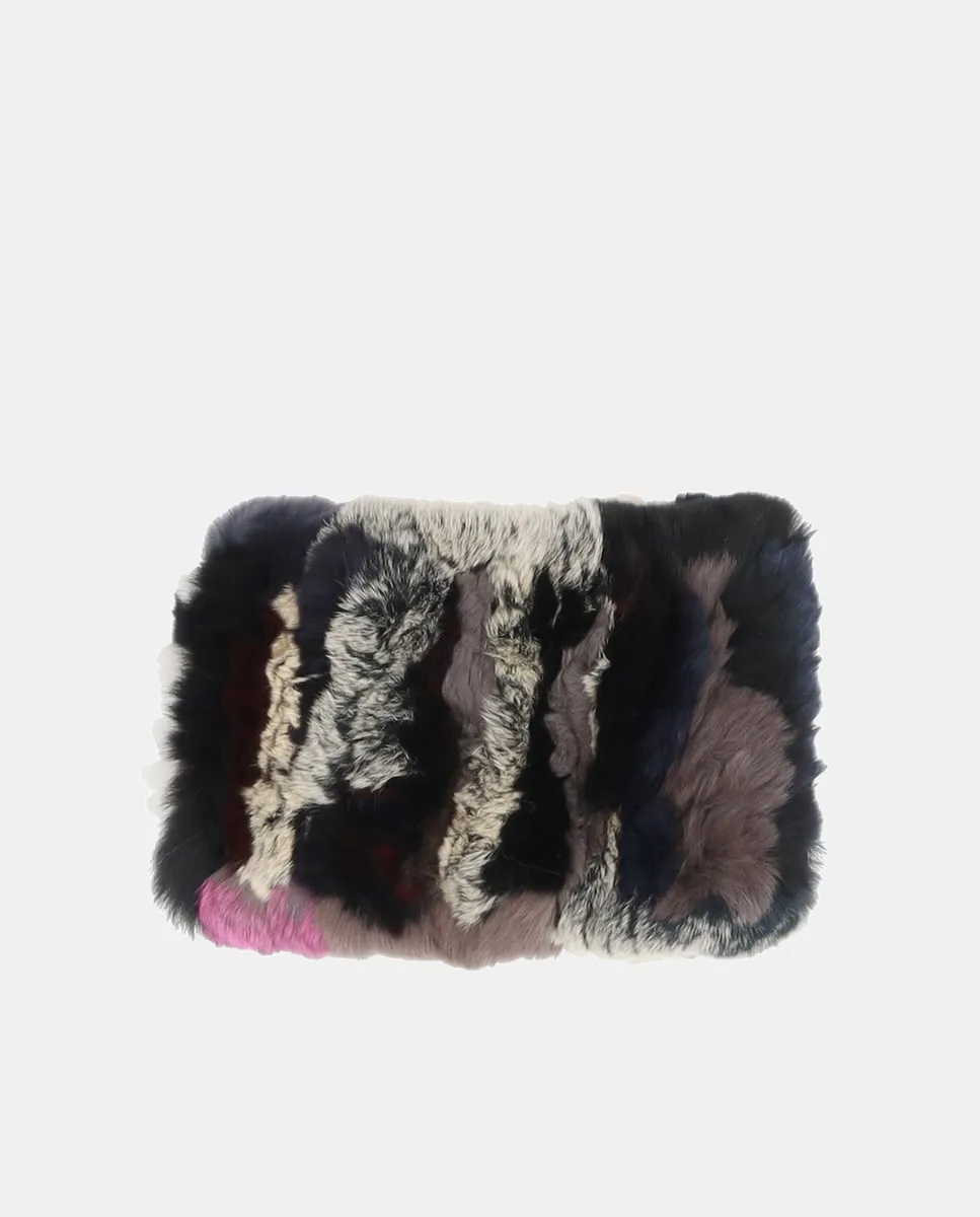 Воротник из натурального меха однотонного цвета IN.ES
Воротник из натурального меха однотонного цвета IN.ES