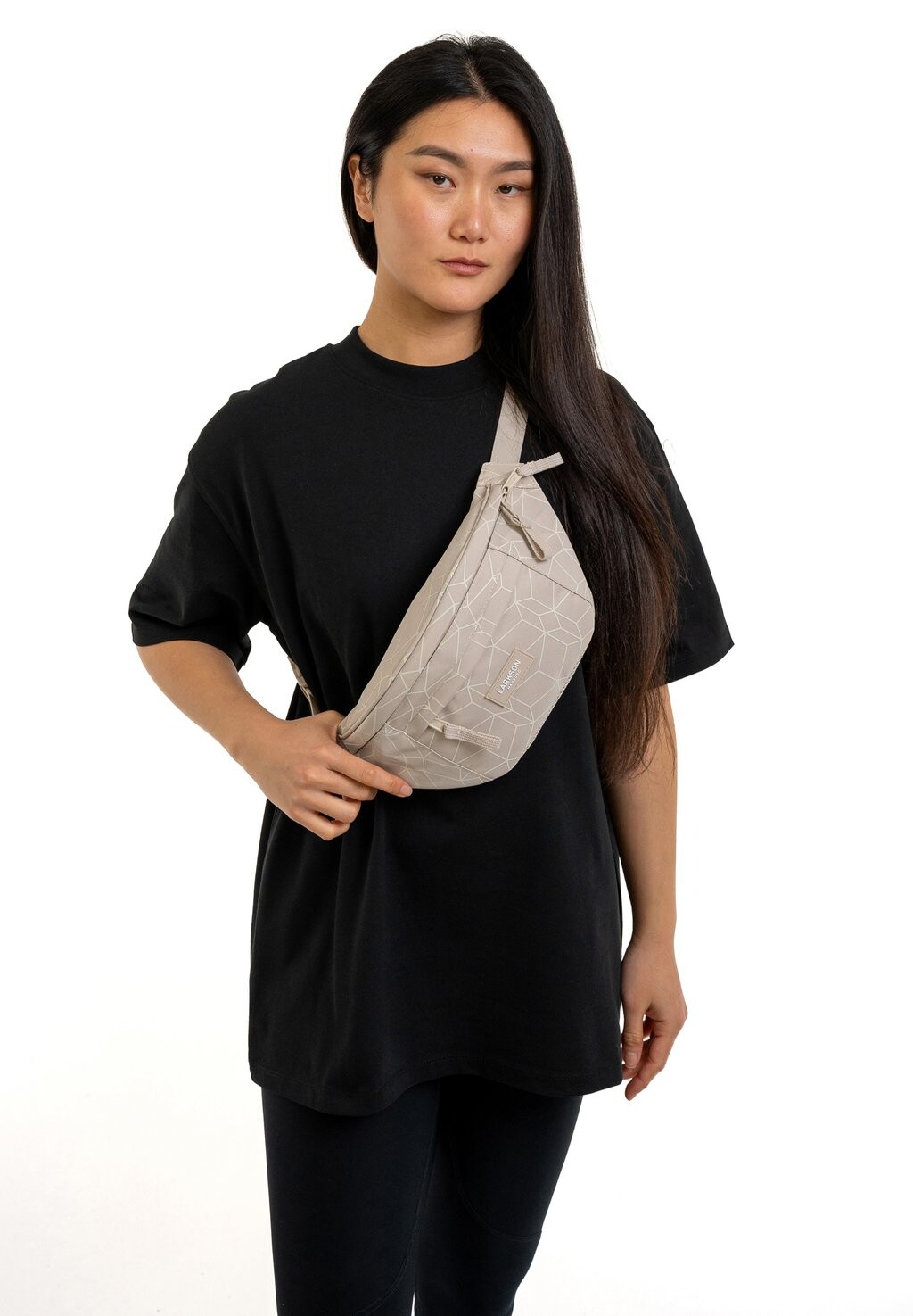 Поясная сумка OLE Larkson, цвет sand gemustert, Бежевый, Поясная сумка OLE Larkson, цвет sand gemustert
Поясная сумка OLE Larkson, цвет sand gemustert, Бежевый, Поясная сумка OLE Larkson, цвет sand gemustert